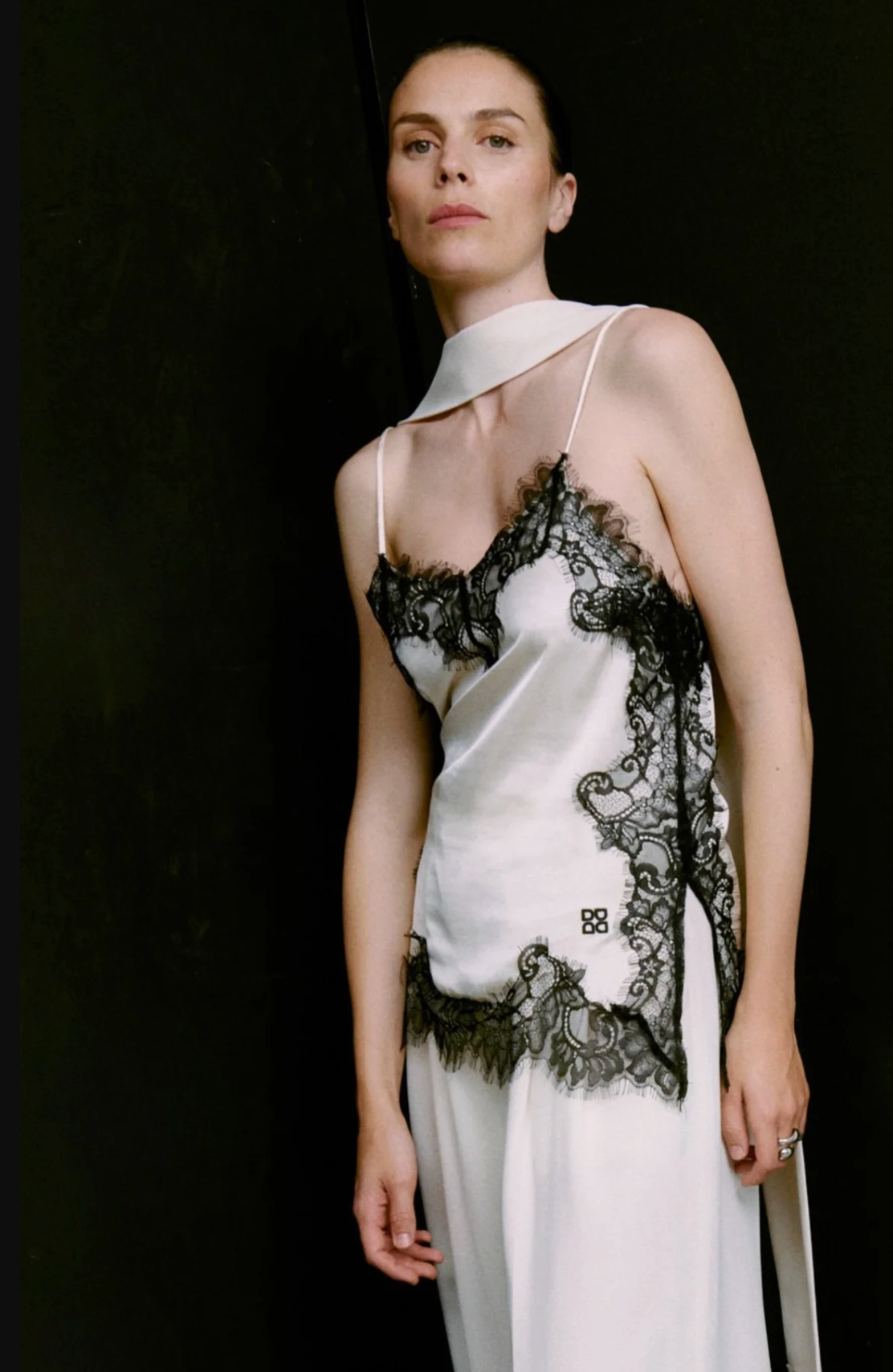 Lacey - Fluid Viscose Bluser